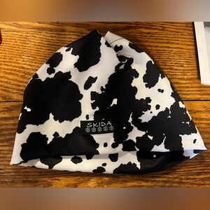 Skida cow print hat
